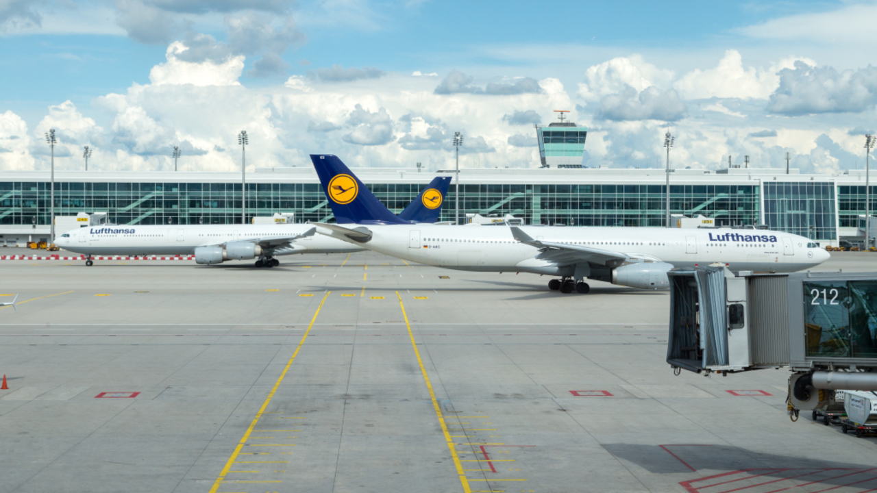 Verdi-Warnstreik legt Flugverkehr in Frankfurt lahm