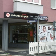 Eintracht-Shop in der Innenstadt schließt