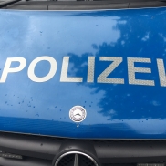 Er soll eine Escortdame malträtiert haben