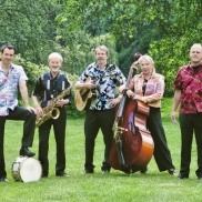 Batschkapp: Barrelhouse Jazzband im Biergarten