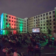 Stadtführungen vor dem Freiluftkino